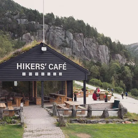 Preikestolen & Basecamp Hotel Jorpeland