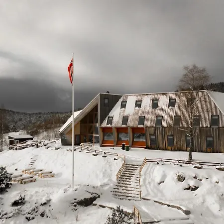 Hotel Preikestolen & Basecamp Jorpeland