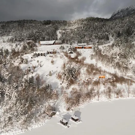 Preikestolen & Basecamp Hotel Jorpeland