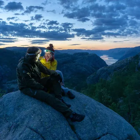Preikestolen & Basecamp - Preikestolen Trailhead
