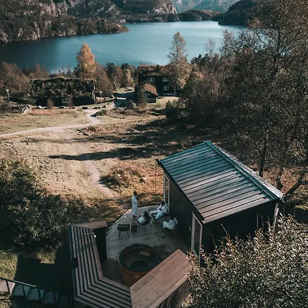 Hotel Preikestolen & Basecamp - Preikestolen Trailhead