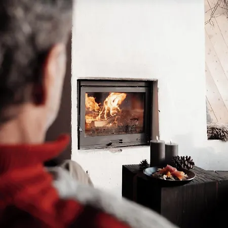 Preikestolen & Basecamp فندق