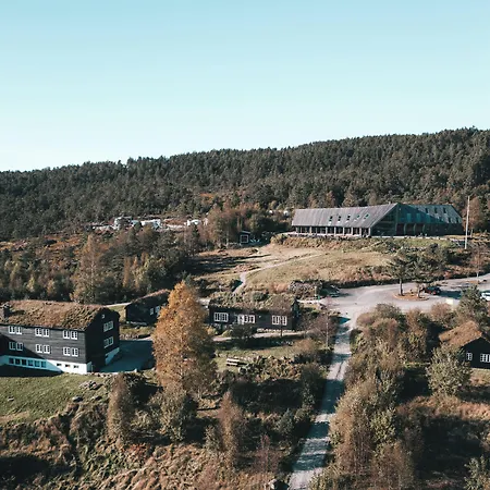 Preikestolen & Basecamp - Preikestolen Trailhead Hotel