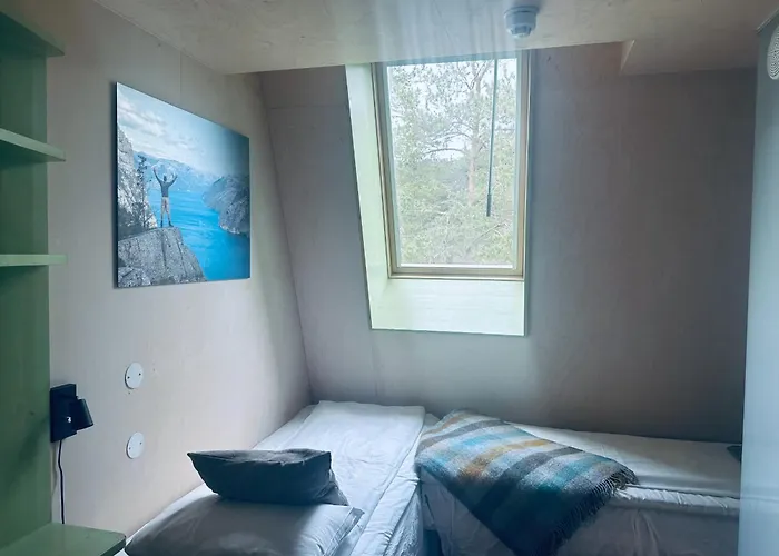 Preikestolen & Basecamp * Йёрпеланн