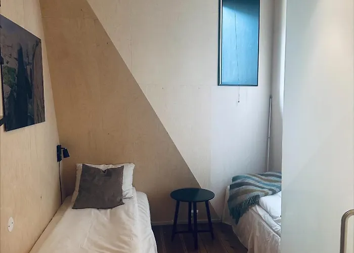 Preikestolen & Basecamp Jørpeland