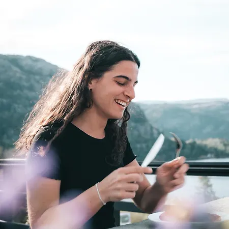 Preikestolen & Basecamp * Jørpeland