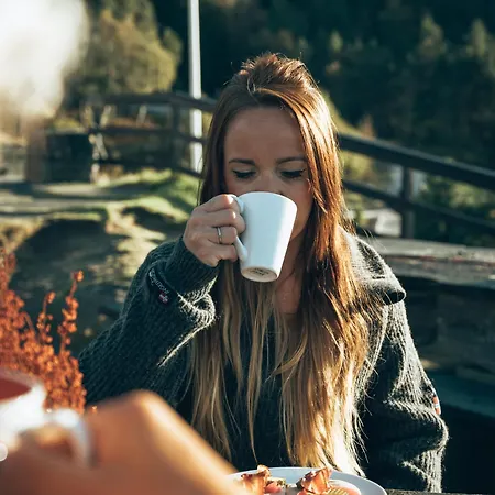 Otel Preikestolen & Basecamp