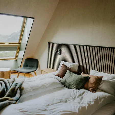 Preikestolen & Basecamp Otel *